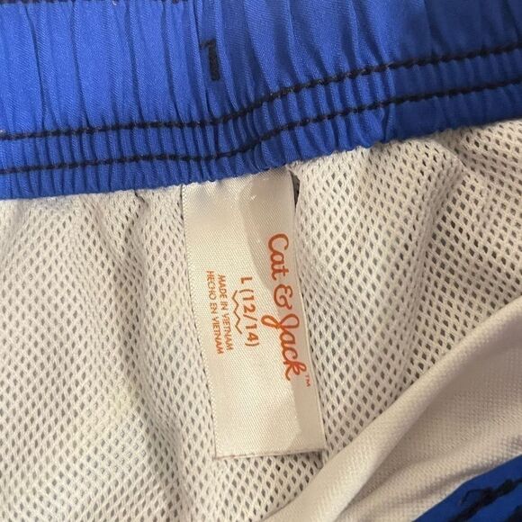 5 Bundle boys Medium clothing shirts and shorts, swim short size 12/14 boys - Picture 9 of 10